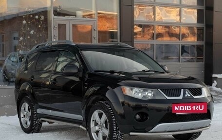 Mitsubishi Outlander III рестайлинг 3, 2007 год, 1 400 000 рублей, 3 фотография