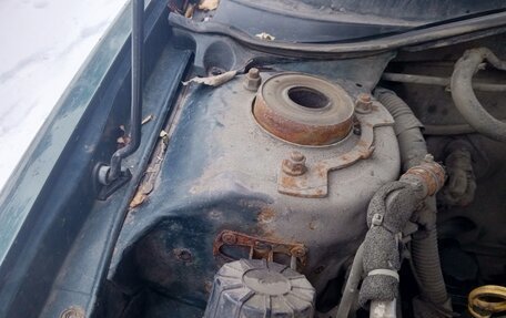 Toyota Avensis III рестайлинг, 1998 год, 250 000 рублей, 7 фотография