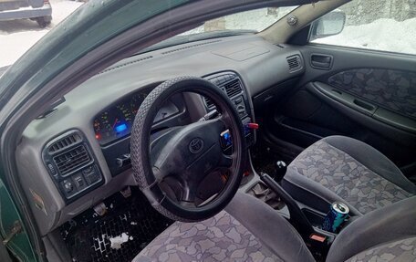 Toyota Avensis III рестайлинг, 1998 год, 250 000 рублей, 9 фотография