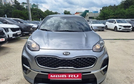 KIA Sportage IV рестайлинг, 2020 год, 1 800 000 рублей, 2 фотография