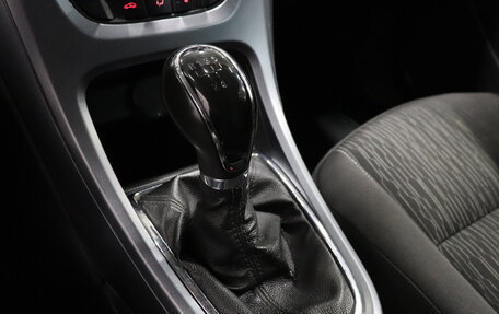 Opel Astra J, 2012 год, 556 000 рублей, 14 фотография