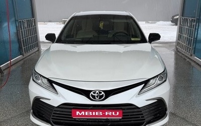 Toyota Camry, 2022 год, 3 900 000 рублей, 1 фотография