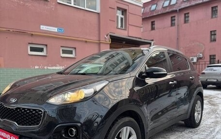 KIA Sportage IV рестайлинг, 2016 год, 1 800 000 рублей, 2 фотография