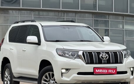 Toyota Land Cruiser Prado 150 рестайлинг 2, 2019 год, 5 099 000 рублей, 3 фотография