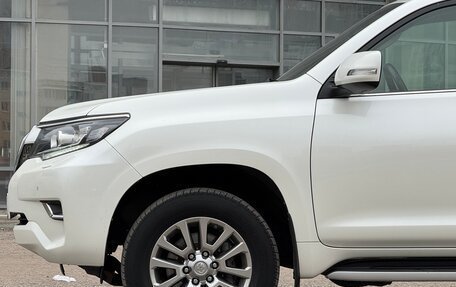 Toyota Land Cruiser Prado 150 рестайлинг 2, 2019 год, 5 099 000 рублей, 9 фотография