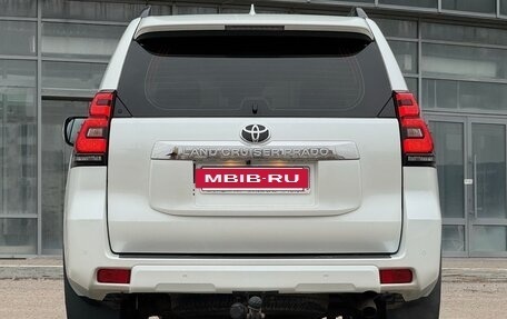 Toyota Land Cruiser Prado 150 рестайлинг 2, 2019 год, 5 099 000 рублей, 16 фотография