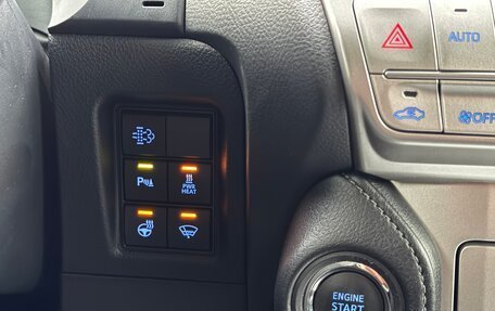 Toyota Land Cruiser Prado 150 рестайлинг 2, 2019 год, 5 099 000 рублей, 23 фотография