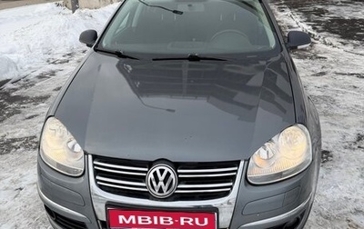 Volkswagen Jetta VI, 2010 год, 750 000 рублей, 1 фотография