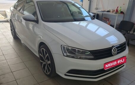 Volkswagen Jetta VI, 2015 год, 1 370 000 рублей, 1 фотография