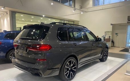 BMW X7, 2021 год, 7 900 000 рублей, 2 фотография