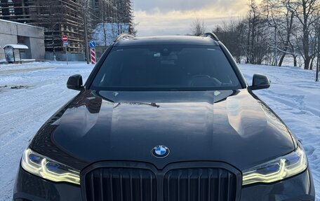 BMW X7, 2021 год, 7 900 000 рублей, 7 фотография