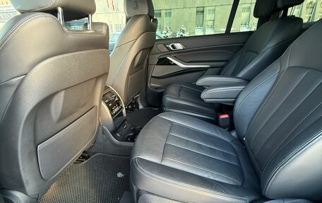 BMW X7, 2021 год, 7 900 000 рублей, 28 фотография