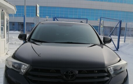 Toyota Highlander III, 2013 год, 2 800 000 рублей, 5 фотография