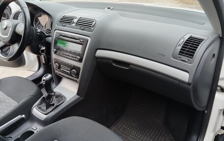 Skoda Octavia, 2013 год, 1 200 000 рублей, 8 фотография