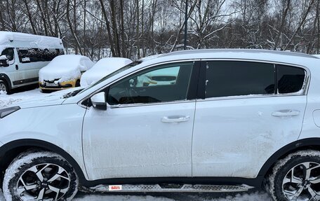 KIA Sportage IV рестайлинг, 2021 год, 2 300 000 рублей, 8 фотография