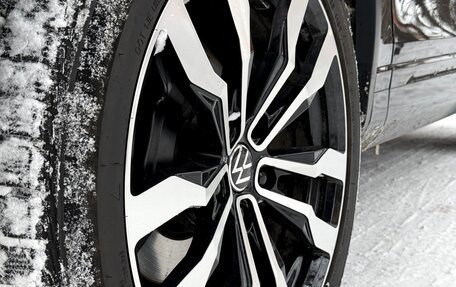 Volkswagen Touareg III, 2012 год, 1 950 000 рублей, 11 фотография