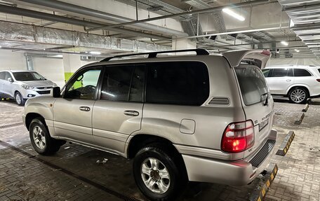 Toyota Land Cruiser 100 рестайлинг 2, 2002 год, 1 550 000 рублей, 6 фотография
