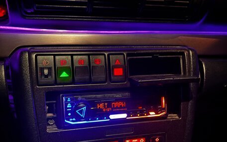 Audi A4, 1998 год, 350 000 рублей, 24 фотография