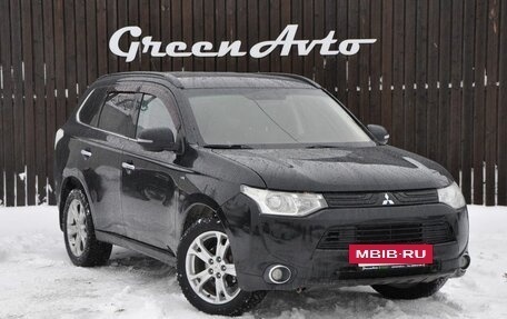 Mitsubishi Outlander III рестайлинг 3, 2013 год, 1 770 000 рублей, 6 фотография