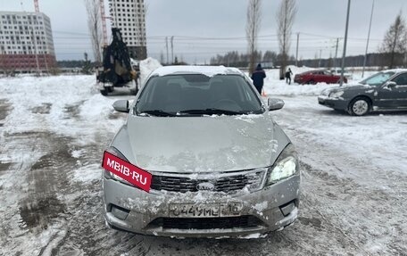 KIA cee'd I рестайлинг, 2011 год, 649 000 рублей, 2 фотография