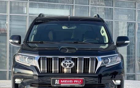 Toyota Land Cruiser Prado 150 рестайлинг 2, 2019 год, 4 990 000 рублей, 5 фотография