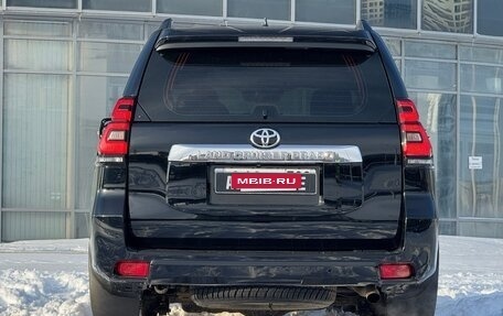 Toyota Land Cruiser Prado 150 рестайлинг 2, 2019 год, 4 990 000 рублей, 8 фотография