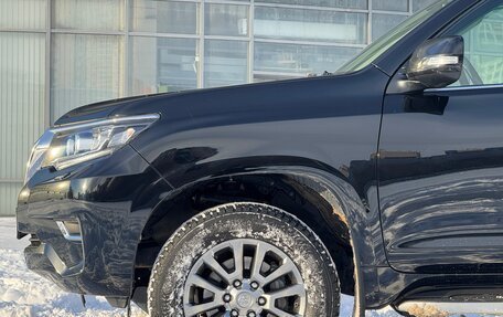 Toyota Land Cruiser Prado 150 рестайлинг 2, 2019 год, 4 990 000 рублей, 17 фотография