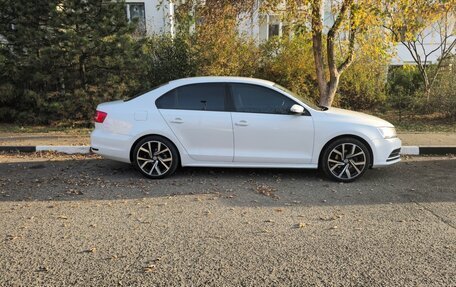 Volkswagen Jetta VI, 2015 год, 1 370 000 рублей, 3 фотография
