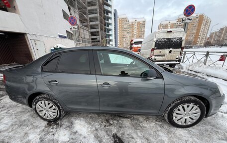 Volkswagen Jetta VI, 2010 год, 750 000 рублей, 5 фотография