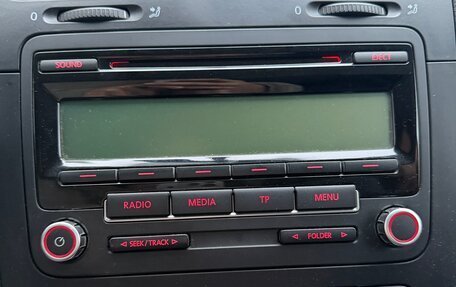 Volkswagen Jetta VI, 2010 год, 750 000 рублей, 13 фотография