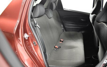 Toyota Vitz, 2017 год, 876 100 рублей, 7 фотография