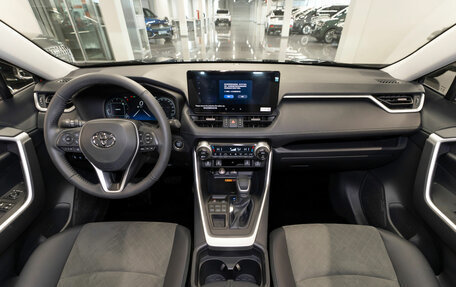 Toyota RAV4, 2025 год, 4 300 000 рублей, 8 фотография