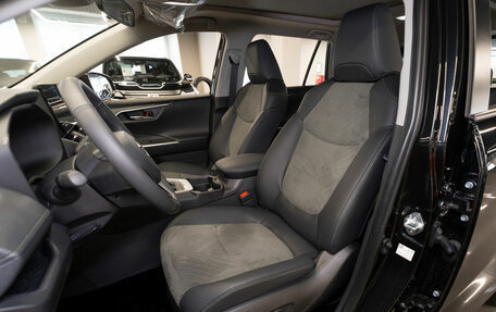 Toyota RAV4, 2025 год, 4 300 000 рублей, 9 фотография
