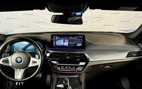 BMW 5 серия, 2020 год, 5 700 000 рублей, 24 фотография