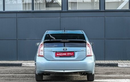 Toyota Prius, 2014 год, 1 199 000 рублей, 4 фотография