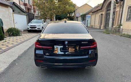 BMW 5 серия, 2021 год, 3 800 000 рублей, 2 фотография