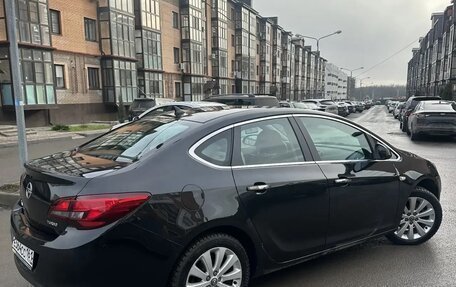 Opel Astra J, 2013 год, 860 000 рублей, 10 фотография