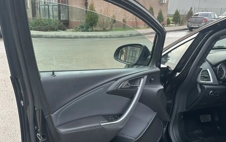 Opel Astra J, 2013 год, 860 000 рублей, 11 фотография