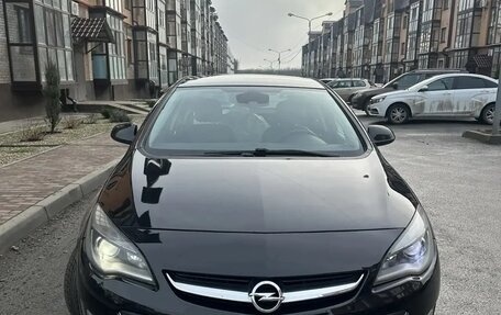 Opel Astra J, 2013 год, 860 000 рублей, 2 фотография