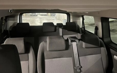 Opel Zafira Life I, 2019 год, 3 150 000 рублей, 3 фотография