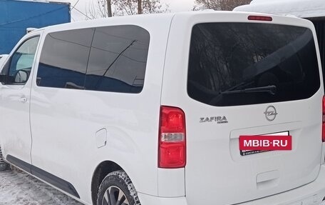 Opel Zafira Life I, 2019 год, 3 150 000 рублей, 7 фотография