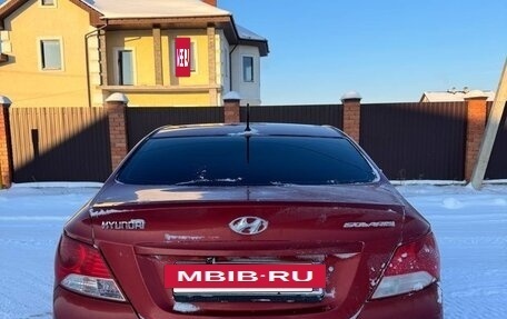 Hyundai Solaris II рестайлинг, 2011 год, 690 000 рублей, 3 фотография