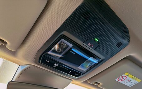 Volkswagen Multivan, 2023 год, 5 400 000 рублей, 17 фотография