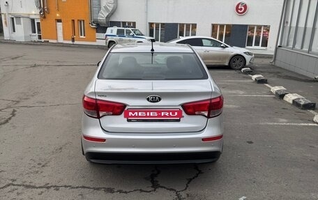 KIA Rio III рестайлинг, 2016 год, 1 350 000 рублей, 6 фотография