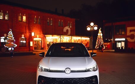 Volkswagen Tiguan, 2025 год, 4 800 000 рублей, 3 фотография