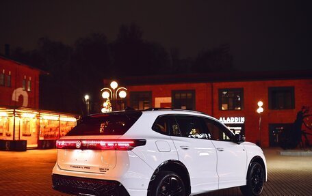 Volkswagen Tiguan, 2025 год, 4 800 000 рублей, 6 фотография