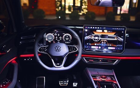 Volkswagen Tiguan, 2025 год, 4 800 000 рублей, 12 фотография