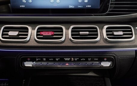 Mercedes-Benz GLS, 2025 год, 17 000 000 рублей, 26 фотография