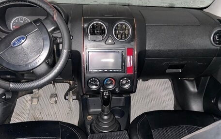 Ford Fusion I, 2005 год, 310 000 рублей, 1 фотография