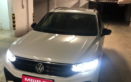 Volkswagen Tiguan II, 2021 год, 4 400 000 рублей, 1 фотография